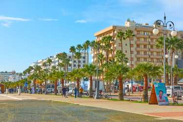 Maraton [12] Z Ayia Napy za srebrem, koronkami i Famagustą z odrobiną wina i oliwy