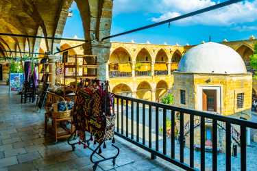 Nikozja stolica dwóch Cyprów z Pafos