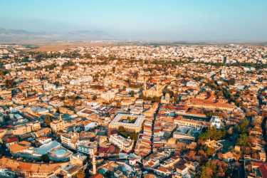 Nikozja stolica dwóch Cyprów z Pafos